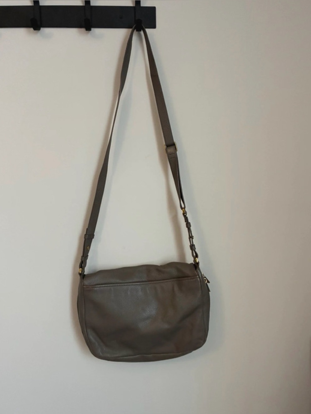 Fossil Gray Leather Crossbody Bag - Picture 13 of 16